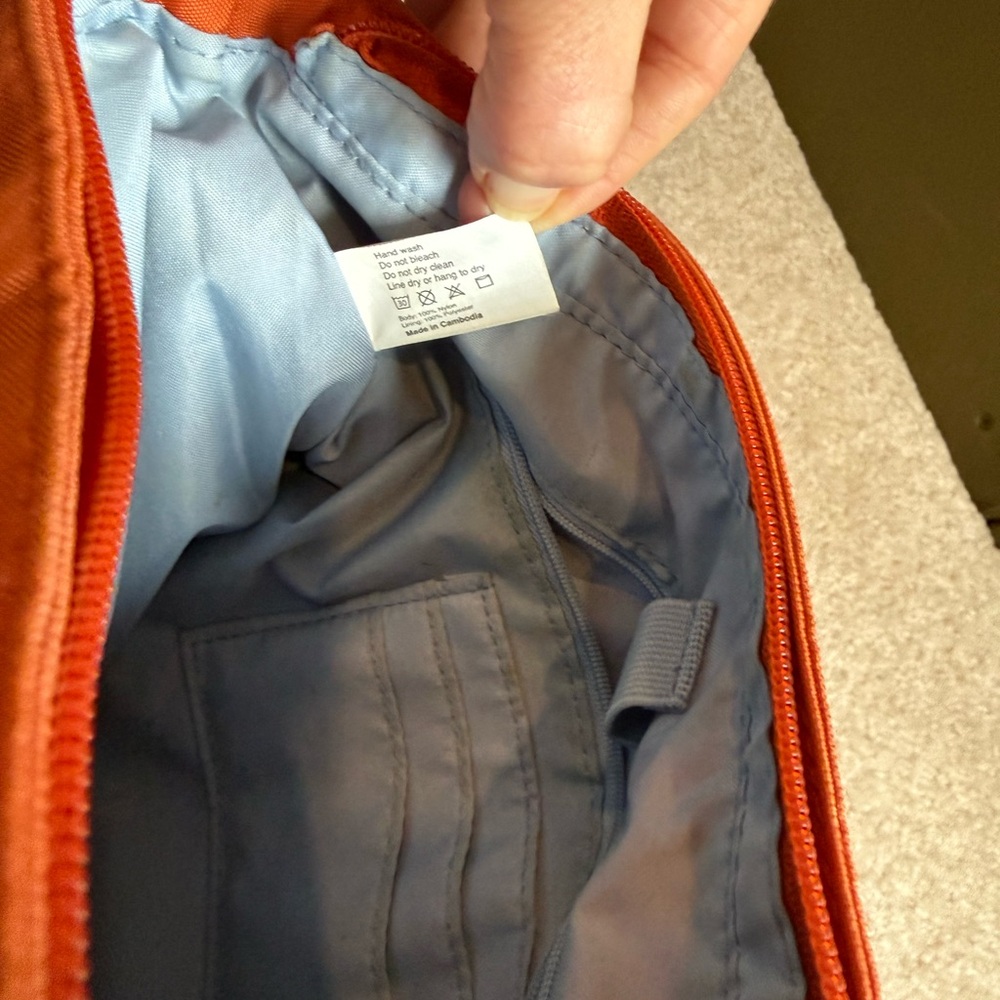 Baggallini Vibrant Orange Everyday Crossbody Bag - Picture 7 of 16
